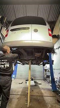 Why We Had to Un-Lower This VW Caddy #caddy #dtetv #mechanic