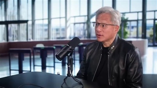 CEO of Nvidia: "I'd hire the graduate who's expert in AI over the one who isn't. Every time."> he's not talking about someone simply using Claude.> he's talking about businesses that made Claude their Chief of SEO.> one person + these claude prompts> does the work of an entire SEO agency> $20/month vs $10k/month cost> bookmark this. seriously. right now. 👇