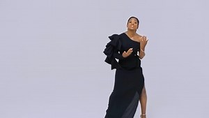 🟢🎶 Après 5ans d’absence l’artiste musicienne Lab'l, la voix féminine du Gospel 🥹 est de retour avec son tout premier clip de l’année intitulé « Ma Gratitude », une chanson où elle remercie le Seigneur pour tous les bien faits 😍👌🏾 Découvrez la vidéo intégrale ⤵️ 🔗https://youtu.be/ku01aYIThLI #Labl #MaGratitude #Gospel #Cameroon | Lady ponce