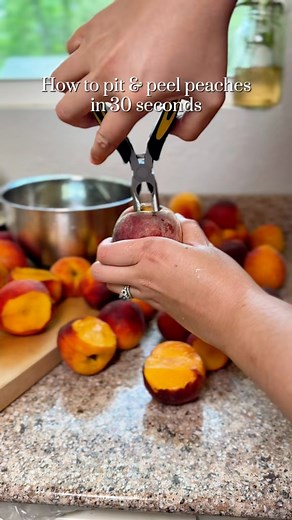 Have you seen this trick? Hands down the easiest way to process peaches! Drop all your tips and tricks below because I may need a back up for when my husband takes back the pliers 🤭 #peachseason #canningseason #canningandpreserving #rebelcanning #selfsuffiency #cookinghacks #farmfresh | My Basic Homestead
