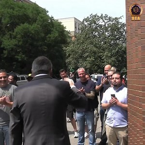 Congratulations to union Board Officer — Detective Brian Hunt — on his well-earned retirement after nearly four decades of service! Brian walked out to a grand round of applause as he starts his new chapter in life. His legacy of fighting crime and defending fellow Detectives will not soon be forgotten. The DEA salutes you, Detective! | Detectives' Endowment Association