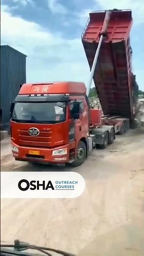 Unloading Fails #truck #safetyfirst #workers