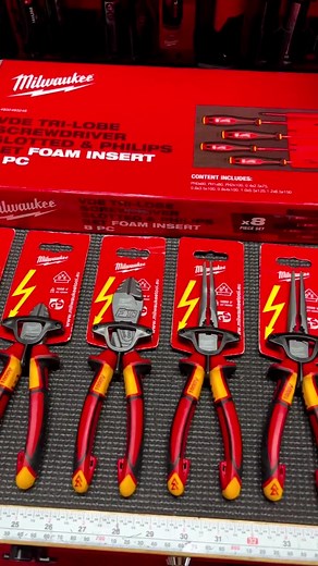 Milwaukee Tool VDE 1000V Collection for Electricians