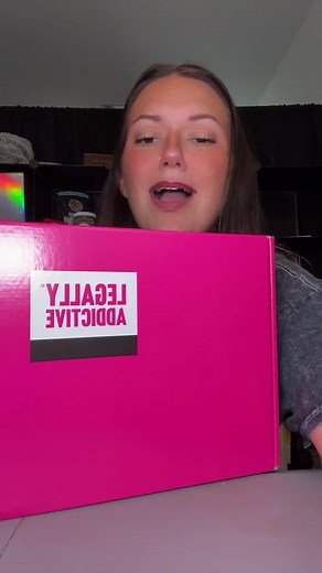 Deliciously Addictive Cracker Cookies Review