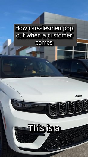 Cómo los vendedores de autos aparecen en el lote