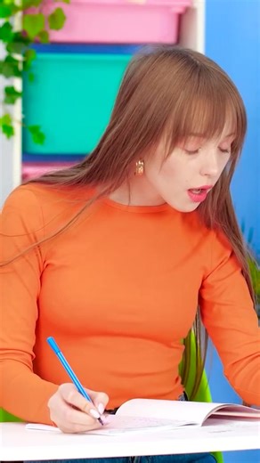 How old were you when you discovered this forbidden hack? 🤫 #123GO #SchoolHacks #ClassOf2021 #AprendeConTikTok