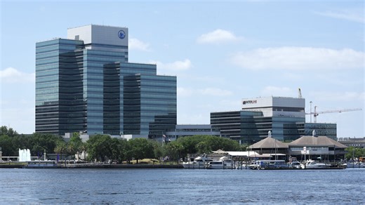 Federal government reverses plan to move hundreds of Army Corps workers from downtown tower