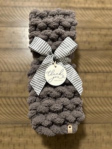 Chunky Knit Scarf - Etsy Canada