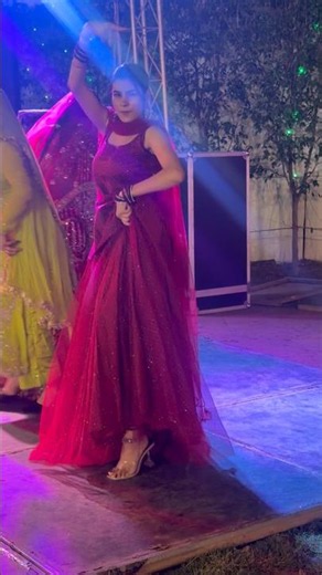 Ghunghat Bain🤭| part-1 | haryanvi song | dance video | Nishu Gujjari | #reception #wedding #shorts