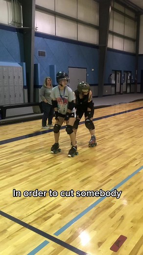 The Art of the C-Cut in Roller Derby