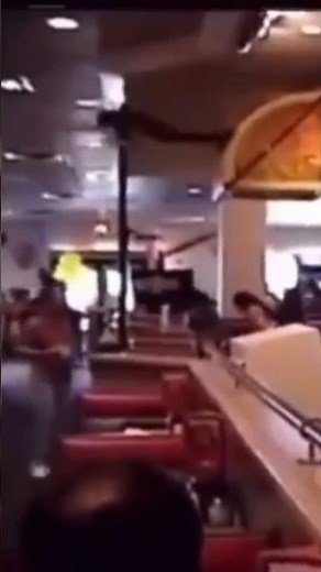 Hunter Original Pedestal Ceiling Fans in a Chuck E Cheese (Charles Edgar Cheeserton III)