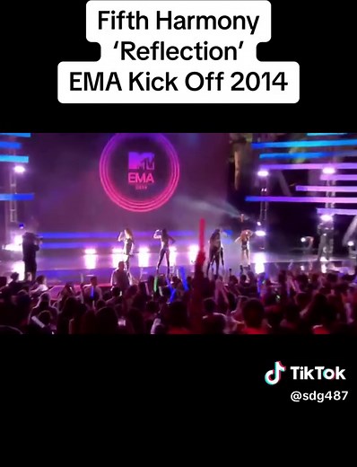 Fifth Harmony's Powerful Performance of 'Reflection' Live