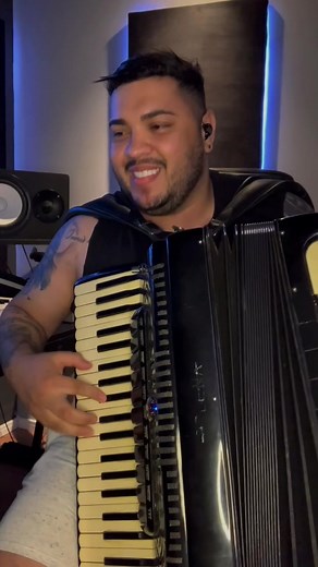 Mastering the Hohner Accordion: A Music Journey