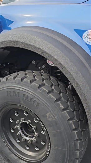 Nice example of a 2020 F550 Single Wheel Conversion on Wildland Active Electronic Suspension. This application works all the back to 2017! Buckstop built in Oregon featuring @sdiracing E-clik Shocks, Buckstop 8K PRO HD Forged Wheels, and Petlas 41" tires. This truck is built to be used at full 19,500lb capacity, but still has very respectable ride quality empty. #f550singlewheel #offgridcamper #flatbedcamper #singlewheelconversion #powerstrokenation #adventuretruck #slideincamper #4x4camper #bug