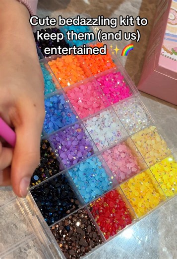 Cute Bedazzling Kit with 3000 Gems for Creative Fun