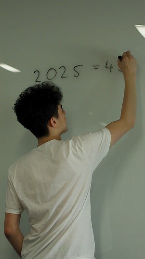 282K views · 4.7K reactions | Even basic maths can soon seem complicated. All those big numbers needing to be multiplied and divided. But maths has its secret box of tricks. Luke reveals one of them. #maths #math #science #STEM University of Oxford | Oxford Mathematics | Facebook