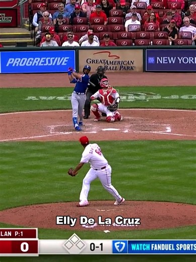 Unbelievable Acrobatic Plays in Baseball Highlights