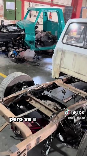 Ford F150 1987: Swap de Motor Coyote 5.0