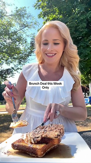 #UberEatsPartner ⭐️ BOGO brunch deal from the 4.4 star Google rated Wooden Spoon in White Rock on Uber Eats #Ubereatspartner. This week on Eatscation, August 21 – 27, order two Hash Bowls for the price of one, exclusively on Uber Eats. Both the pulled pork option and the vegetarian hash were absolutely delicious, good portion size too. Order via the link in my bio. Terms apply. See Uber Eats app for the details @Uber Eats #whiterockbc #surreybc #langleybc #ubereats #brunch