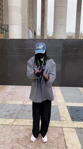 2 thousand years later I know😭 #zoomchallenge #dance #fyp