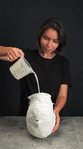 Crafting a Purr-fect Cat Mask: DIY Fun Awaits! 🐱🎭