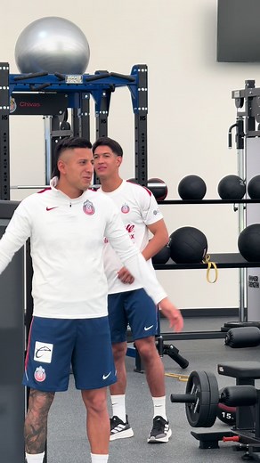 Buenos días Chivas: saludo y apoyo al Club Chivas