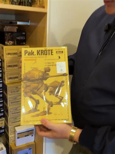 Rare Maschinen Krieger Pak KROTE Model Kit Unveiled