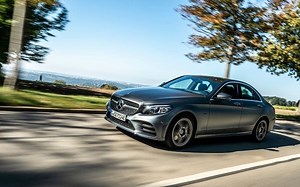 Where are Mercedes Benz C300 Made? (Solved & Explained) - Engine Patrol