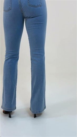 Calça Flare Jeans Feminina Revanche Lozna
