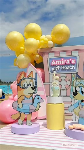 4.2K views · 116 reactions | Fun and stylish Bluey pool party decor 冀勺 by @decoazalea #theeventcollectivex | Theeventcollectivex | Facebook