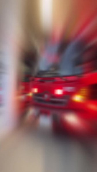 消防士の勇気と訓練—救助活動の現場