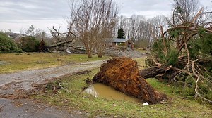 December tornado outbreak in Tennessee, Kentucky among 2021 billion-dollar disasters