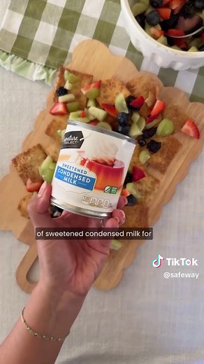 Easy Fruit Nachos Recipe for Spring Break