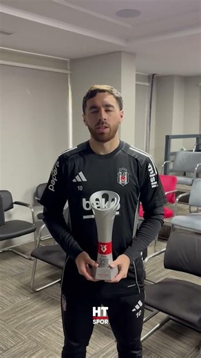 Orkun Kökçü, who was chosen as the player of the month for January by HT Spor, received his award...