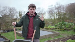 Simple Guide to Composting | How to Make Compost When You're New to Composting