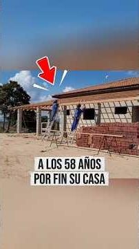 A los 58 años recién construyó su propia casa... después de levantar las de todos 🏠❤️