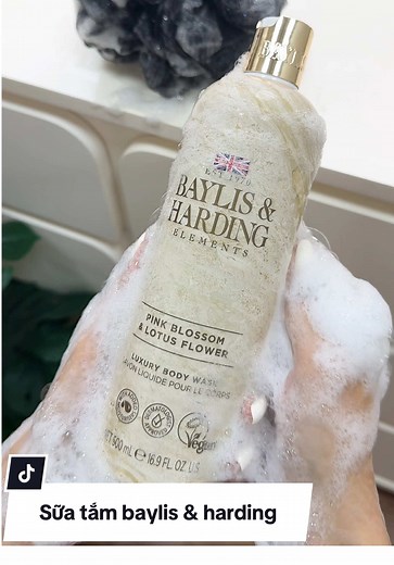 Sữa Tắm Baylis & Harding: Mùi Hương Việt Kiều Đặc Biệt