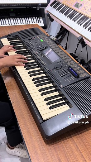 Explore the Yamaha PSR-530: A Vintage Keyboard Review