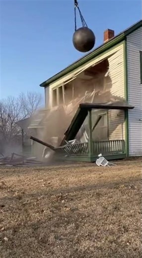 Wrecking Ball vs House 😳 #demolition #wreckingball
