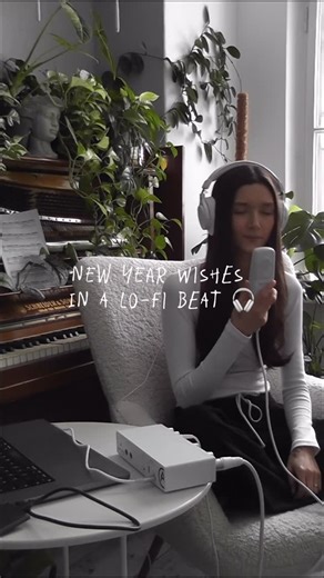 ALMIRA ☾ composer & music mentor on Instagram: "May this year be soft and creative 📼🫶🏽 setup: @arturia_official 🎙️CM1 cardioid mic 🎧EF1 closed 🎛️ MiniFuse2 OTG 🎹 MicroLab mk3 plugins: I’ll show you in the next post 🫡 📹 @macieejekk home recording • production • Arturia microlab • midi keyboard • LoFi • beatmaking • producer • minifuse recording pack • handycam video • lofi music • vintage vibe"