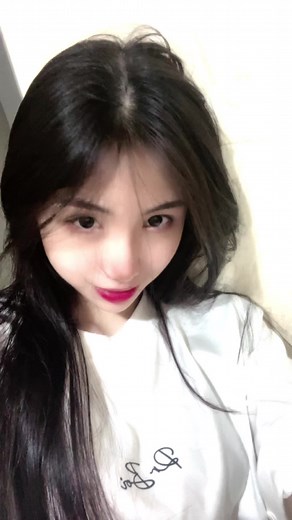 Michie JKT48 Messy Hair Tutorial | Bun Tutorials & Styles