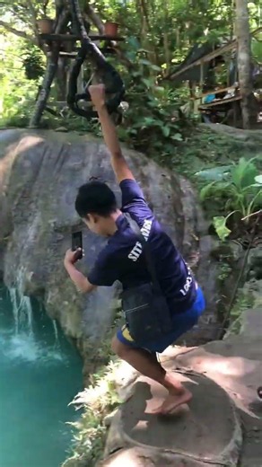 Balsà balsa here in #cambugahayfalls #siquijorisland #philippines #waterfall #vacation #enjoy