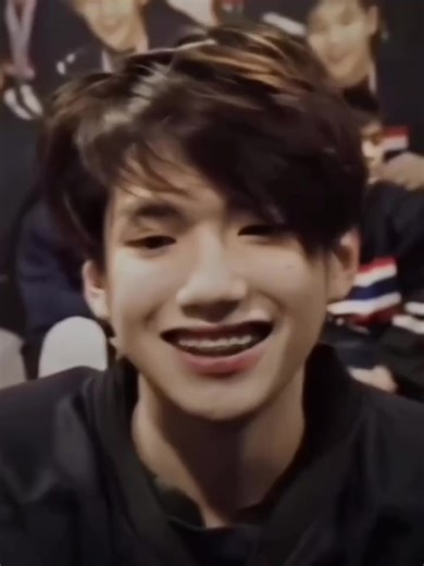 POOH77 โครตหล่อ: ความสวยงามที่ไม่ซ้ำใคร