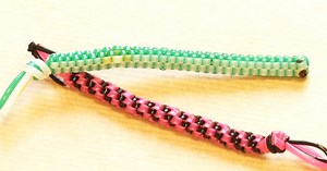 Comment faire un scoubidou en rond ?