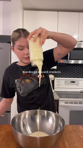 Easy Sourdough Discard Crackers Recipe