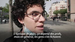 10K views · 47 reactions | "L’épreuve de philo, ça dépend des profs, mais en général, les gens s’en fichaient. Là par exemple regardez, il y a pas mal de gens qui sont sortis à 10h30, alors que l’épreuve finit à midi" - des candidats au Bac 2021 ont passé l'épreuve de philosophie #AFP | Agence France-Presse | Facebook