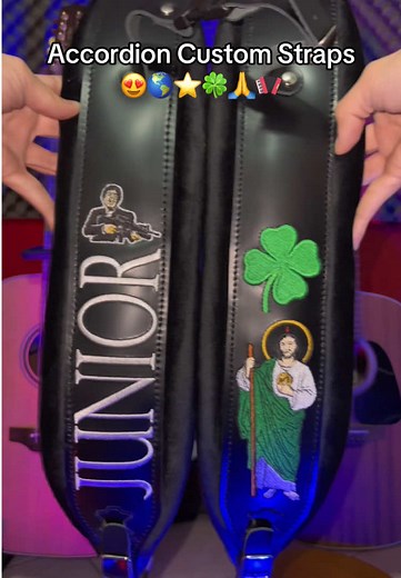 Accordion Custom Straps 😍🌎⭐️🍀🙏🪗 #acordeones #acordeonista #musico #albertosstraps #acordeon #accordion