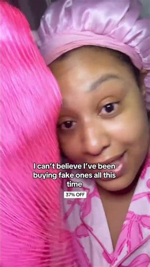 I finally tried a real authentic African exfoliating net sponge and now I get the hype