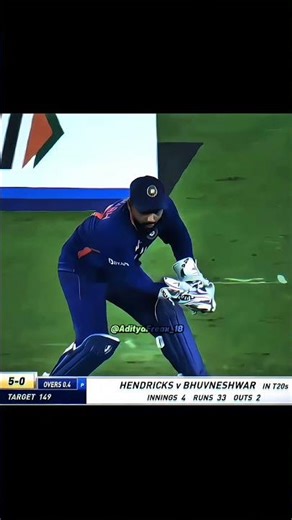 Once bhuvi gets swing… game finished 🔥