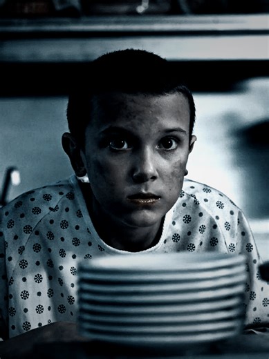 ꩜ — #ELEVEN / #JANEHOPPER : [SPOILER] All I could see was the little girl standing in the rain—scared—with nothing but an oversized shirt again scp: jcqscenes #elevenedit #strangerthings #strangerthingsedit